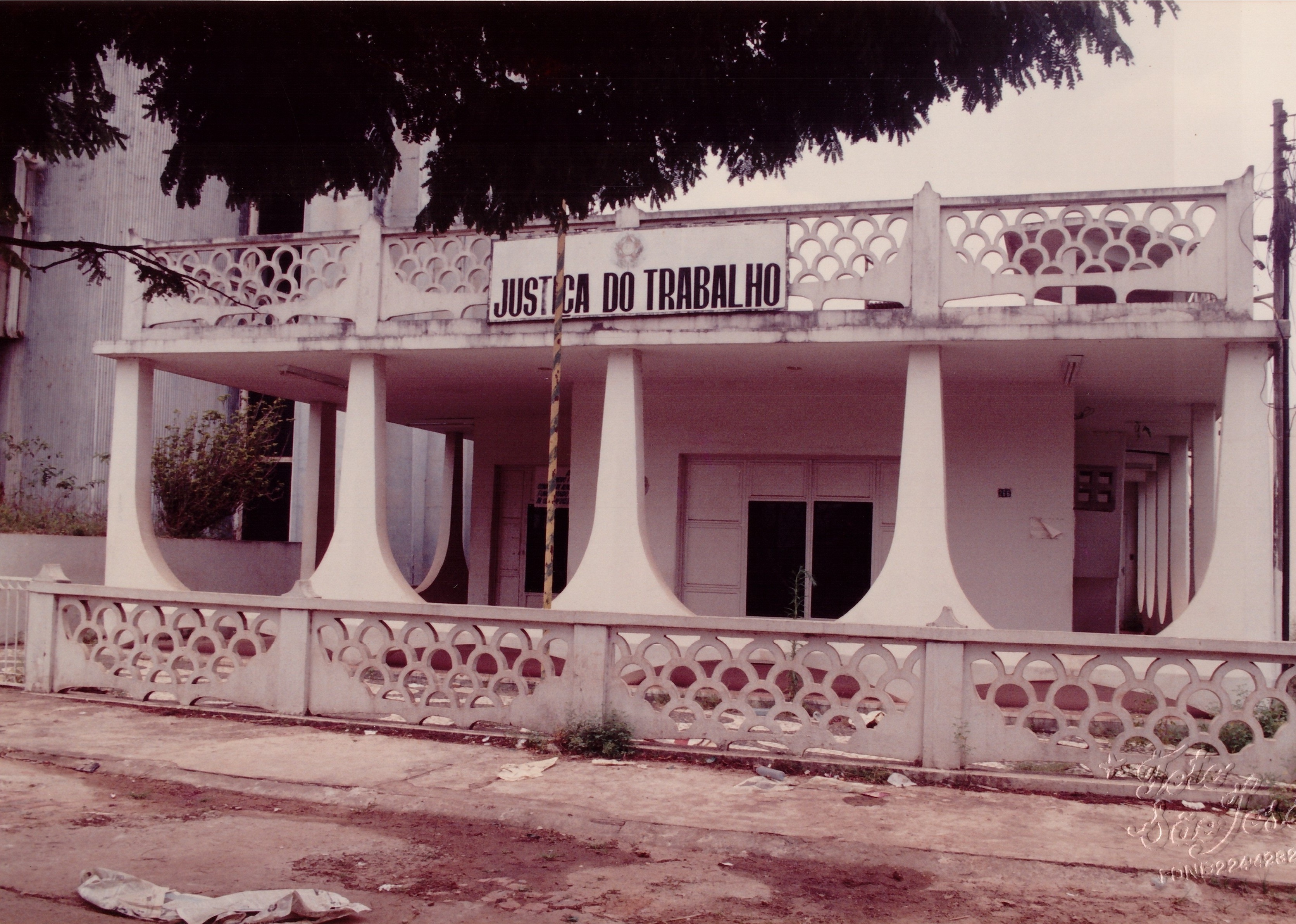 Foto da sede da JCJ de Rio Branco/AC em 1973