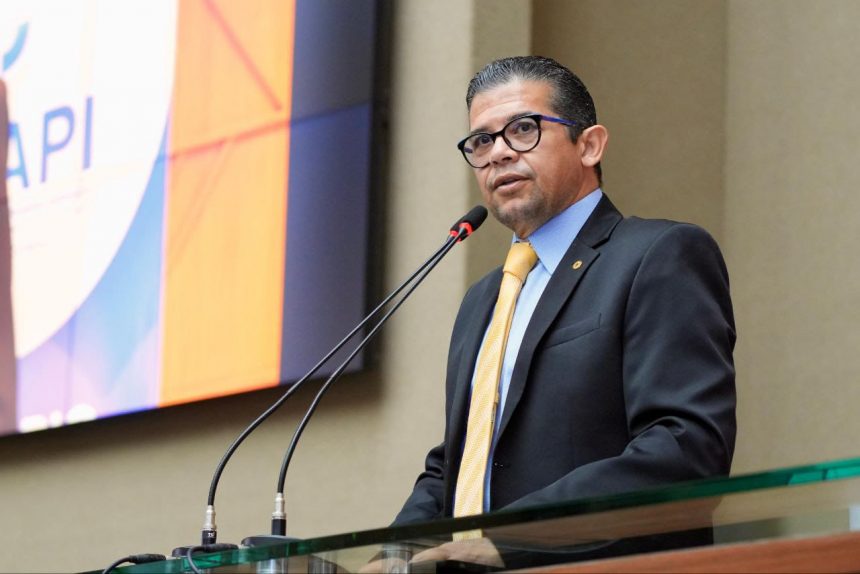 PL do deputado Joao Luiz que dispoe sobre mensagem de prevencao e cuidado com a saude mental nas faturas de energia esta em tramitacao na Aleam Foto Mauro Smith RaXttU