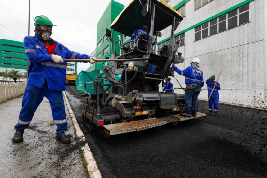 Governo do Amazonas prossegue com obras de infraestrutura na area externa do Complexo Hospitalar Sul 3 Foto Mauro Neto Secom 1024x682 1