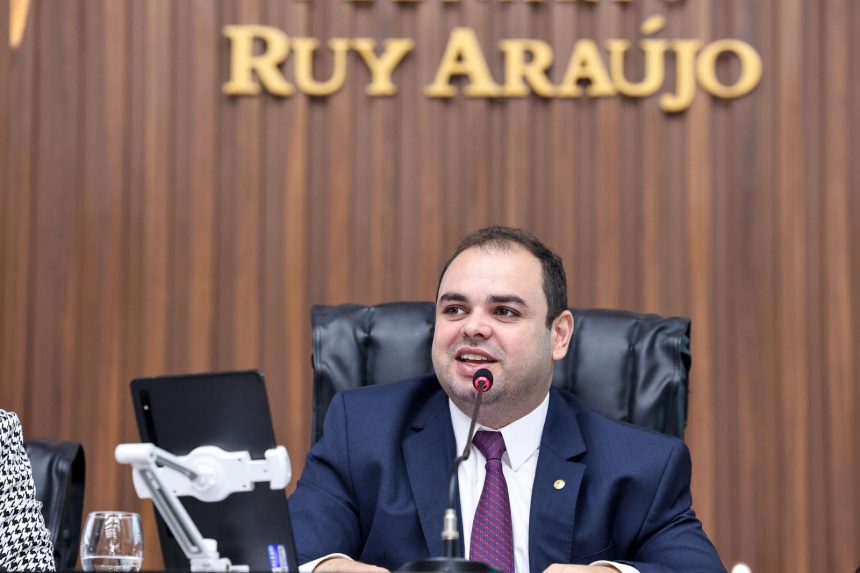 No Dia da Protecao de Dados presidente Roberto Cidade reforca lei de sua autoria que institui mecanismos de seguranca digital Foto Herick Pereira moGsPu