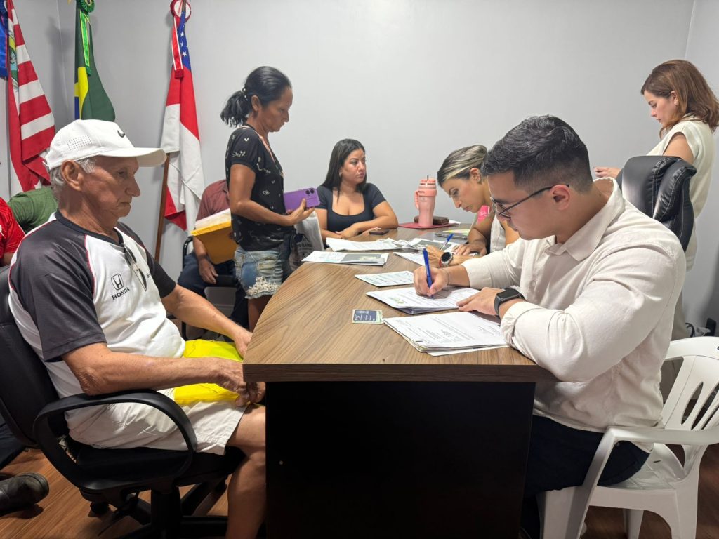 Regularização fundiária: Sect atende 100 famílias no município de Itapiranga Portal o Judiciário ATENDIMENTO ITAPIRANGA DIVULGACAO 1024x768 1