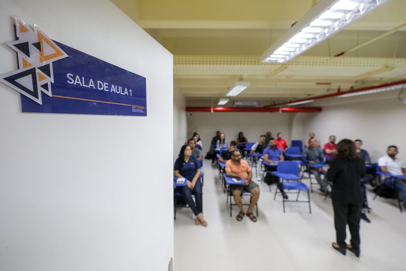 Detran-AM: Escola Pública de Trânsito disponibiliza 360 vagas para cursos gratuitos em agosto Portal o Judiciário Detran AM Cursos EPTRAN Creditos Divulgacao Detran AM 1 1