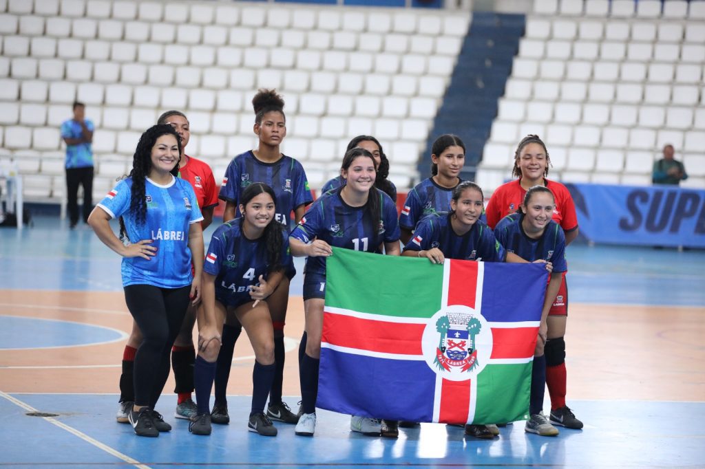 Do Purus para as finais: Lábrea conquista espaço no futsal do JEAs 2025 Portal o Judiciário Educacao JEAs Futsal Foto Euzivaldo Queiroz 1024x682 1