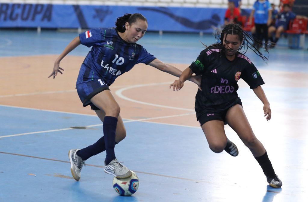 Do Purus para as finais: Lábrea conquista espaço no futsal do JEAs 2025 Portal o Judiciário Educacao JEAs Futsal Grazielle Foto Euzivaldo Queiroz 1024x671 1