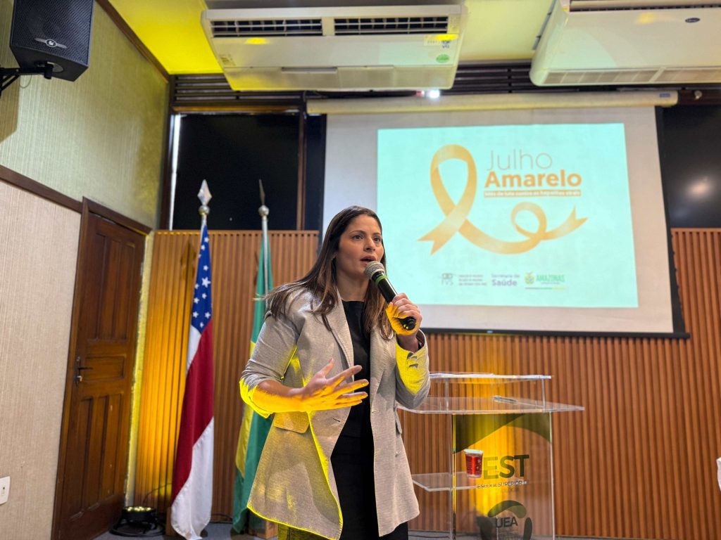 Julho Amarelo: Amazonas prepara municípios para atendimento mais rápido a pessoas com hepatites virais Portal o Judiciário FVS RCP Oficina Hepatites Virais Tatyana Amorim OTO Leticia Araujo FVS RCP 3 1024x768 1