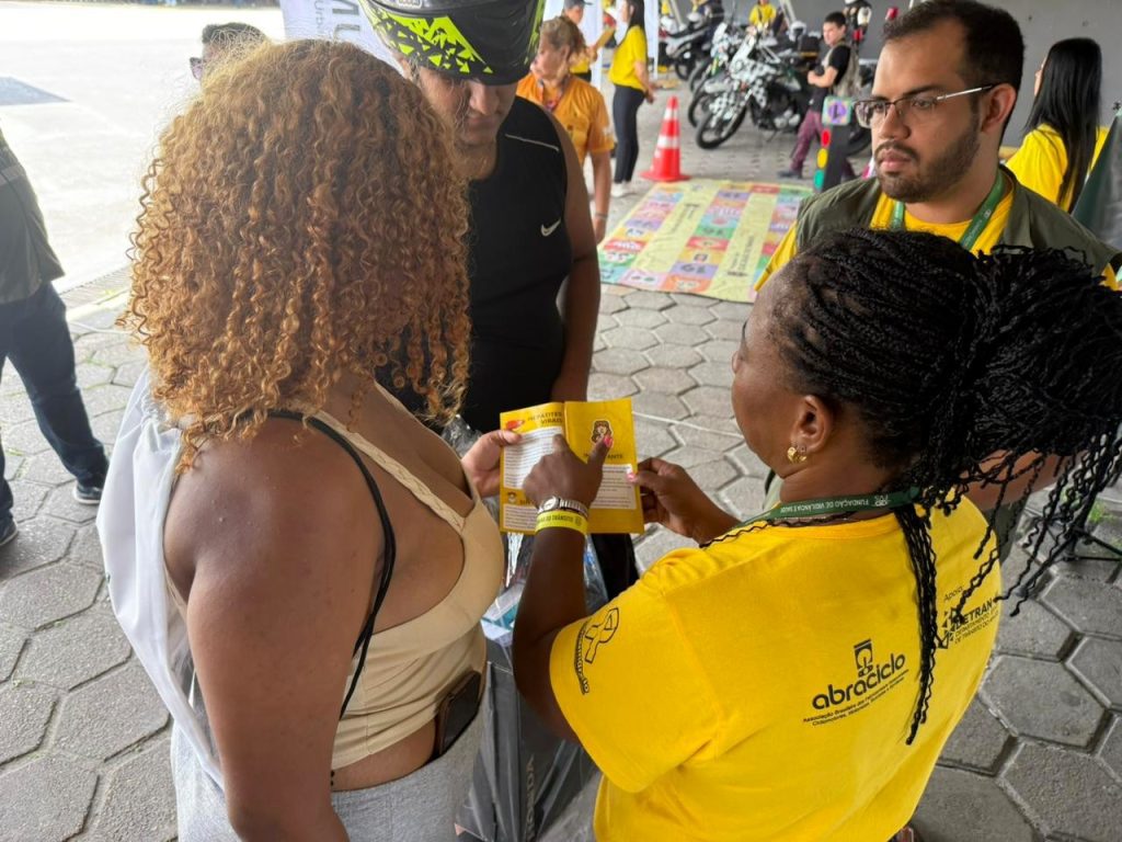 FVS RCP Pit Stop Transito Seguro FOTO Leticia Araujo FVS RCP 1 1 1024x768 1