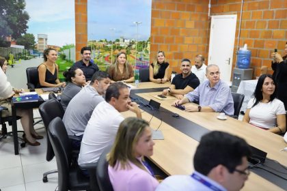 GOVERNO REUNE COM CONSTRUTORAS PARA 2o FEIRAO AMAZONAS MEU LAR 1 1024x682 1
