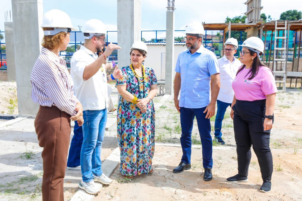 Governador Wilson Lima e ministra Marcia Lopes vistoriam obras da Casa da Mulher Brasileira 3 Foto Arthur Castro Secom 1 1024x682 1