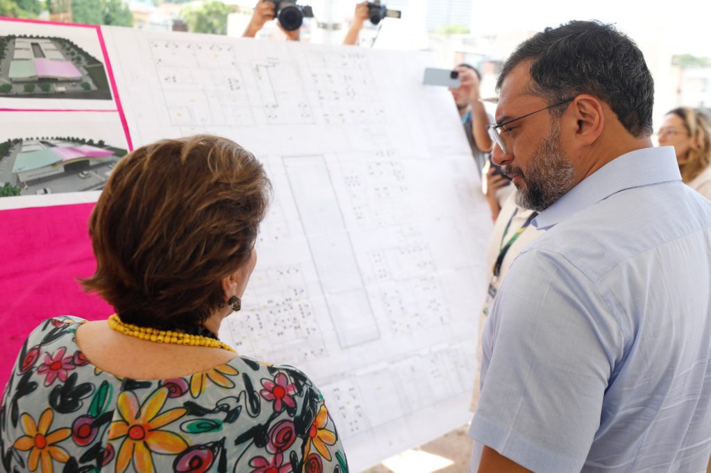 Governador Wilson Lima e ministra Marcia Lopes vistoriam obras da Casa da Mulher Brasileira 5 Foto Arthur Castro Secom 1024x682 1