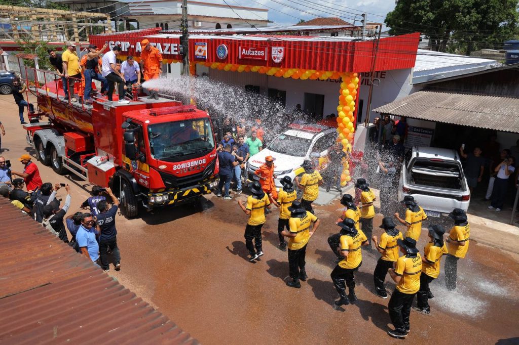 Governador Wilson Lima inaugura Grupamento de Bombeiros em Autazes e reforça resposta a emergências no interior Portal o Judiciário Governador Wilson Lima inaugura Grupamento de Bombeiros em Autazes e reforca resposta a emergencias no interior 3 foto Diego Peres Secom 1 1024x682 1