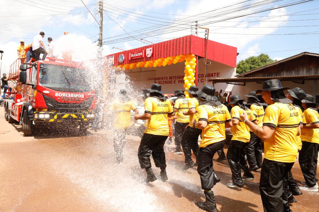Governador Wilson Lima inaugura Grupamento de Bombeiros em Autazes e reforça resposta a emergências no interior Portal o Judiciário Governador Wilson Lima inaugura Grupamento de Bombeiros em Autazes e reforca resposta a emergencias no interior 5 foto Arthur Castro Secom 1024x682 1