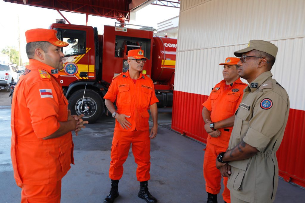 Governador Wilson Lima inaugura Grupamento de Bombeiros em Autazes e reforça resposta a emergências no interior Portal o Judiciário Governador Wilson Lima inaugura Grupamento de Bombeiros em Autazes e reforca resposta a emergencias no interior 6 foto Arthur Castro Secom 1024x682 1