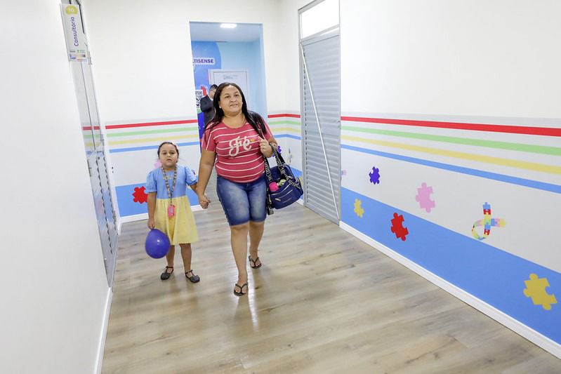 “É muito significativo para nós, mães atípicas”, diz mãe sobre primeiro Caic TEA voltado ao atendimento de crianças com autismo Portal o Judiciário Mae atipica Aida Castro Foto Alex Pazuello Secom 2