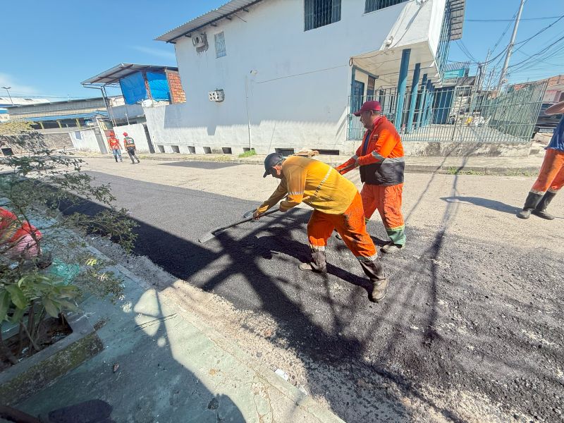 Plano de Verao da Prefeitura de Manaus chega ao bairro Jorge Teixeira 3a etapa com acoes simultaneas de recuperacao viaria 3
