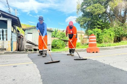 Prefeitura de Manaus atende demanda de moradores no bairro Petropolis e garante mais seguranca no trafego de veiculos 2