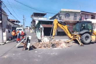 Prefeitura de Manaus recupera rede de drenagem profunda no bairro Sao Raimundo 3