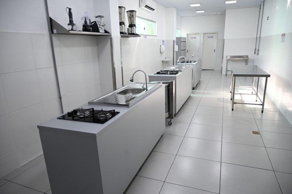 Idosos destacam importância da Cozinha Escola da FUnATI para a qualidade de vida Portal o Judiciário SECOM Cozinha Escola da FUnATI FOTO Janailton Falcao 1024x681 1