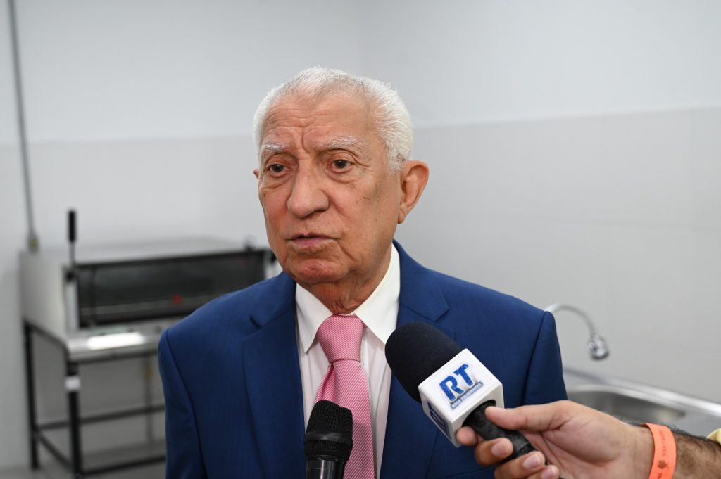 Idosos destacam importância da Cozinha Escola da FUnATI para a qualidade de vida Portal o Judiciário SECOM Cozinha Escola da FUnATI reitor da FUnATI Euler Ribeiro FOTO Janailton Falcao 1024x681 1