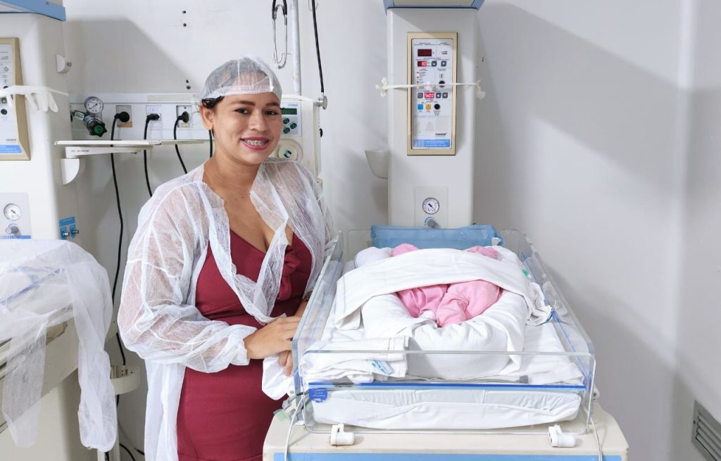 Gêmeas siamesas do Amazonas recebem alta da UTI após cirurgia complexa de separação Portal o Judiciário SES AM Siamesas recebem alta UTI FOTOS Divulgacao SES AM e Thauann Sales SES GO 2 1024x655 1