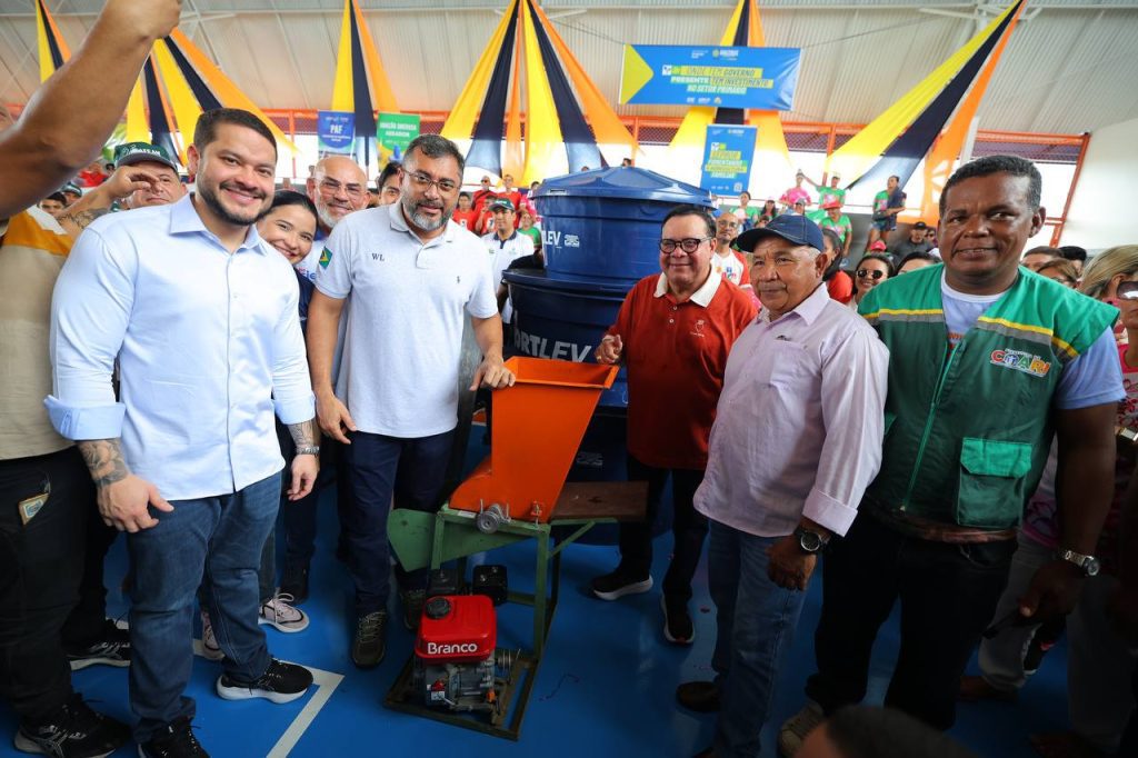 Governador Wilson Lima inaugura Servico de Apoio a Mulher Idoso e Crianca e investe mais de R 25 milhoes nos setores social e primario em Coari 5 Foto Mauro Neto Secom 1 1024x682 1