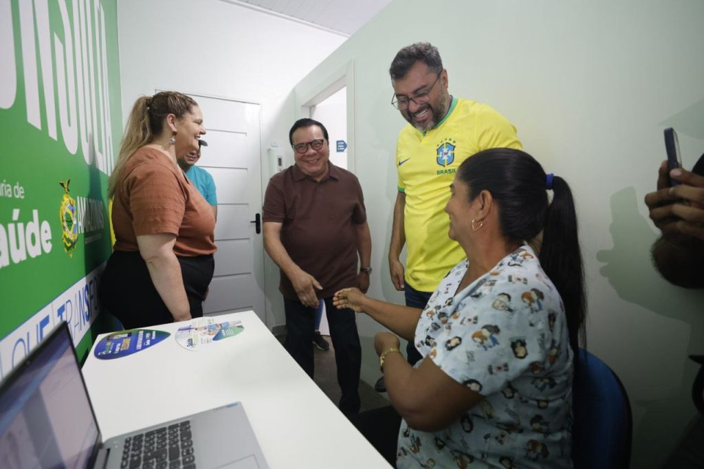 No aniversário de 93 anos de Coari, governador Wilson Lima leva Telessaúde ao município e reforça expansão do atendimento especializado no interior Portal o Judiciário No aniversario de 93 anos de Coari governador Wilson Lima leva Telessaude ao municipio e reforca expansao do atendimento especializado no interio 6 Foto Diego Peres e Mauro Neto Secom 1024x682 1