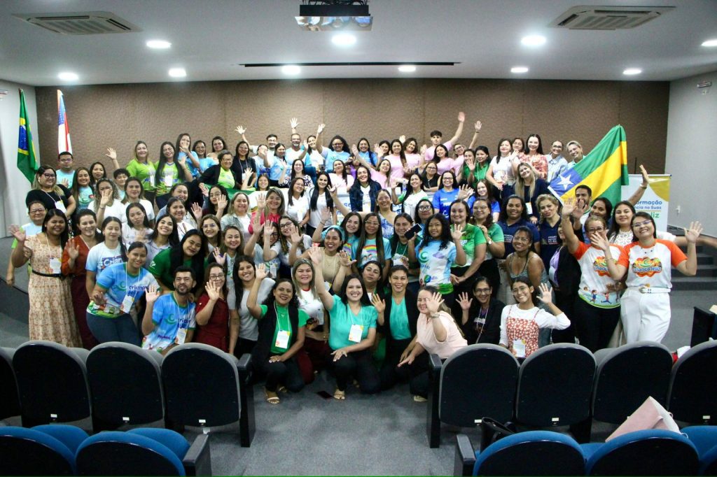 Seas encerra curso de formação do Programa Criança Feliz e inicia Campanha Agosto Verde no Amazonas Portal o Judiciário seas divulgacao suas 3 1024x682 1