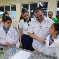 Governador Roberto Cidade amplia ações sociais em Humaitá e entrega benefícios a mulheres, pessoas com deficiência e famílias em vulnerabilidade