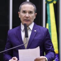 Projeto prevê medidas para assegurar energia elétrica em Roraima