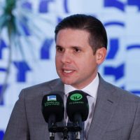 Hugo Motta defende emendas parlamentares e critica comparação com penduricalhos