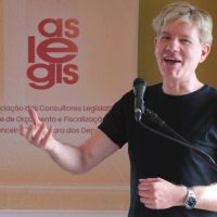 Especialista propõe análise de custo-benefício para priorizar investimentos públicos em saúde e educação