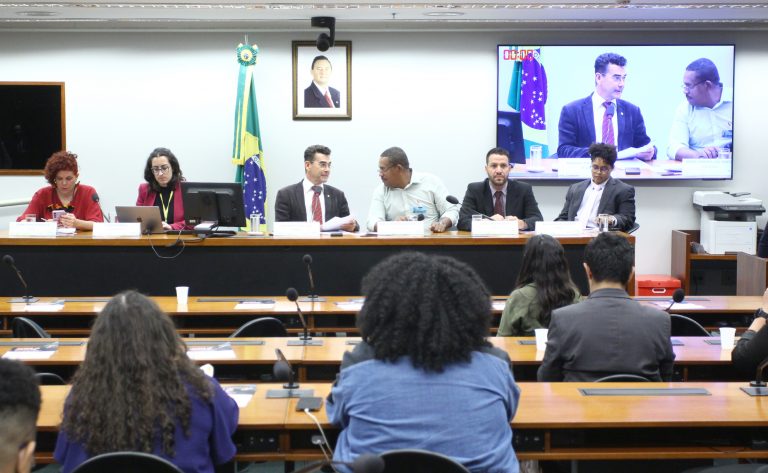 Comissão vai recomendar fim da interferência política em “lista suja” do trabalho escravo