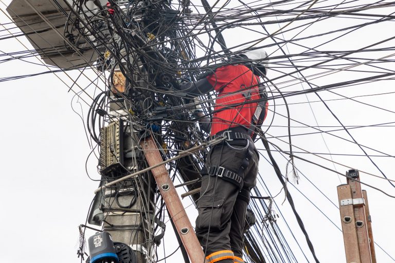 Comissão de Trabalho debate integridade das redes de telecomunicações