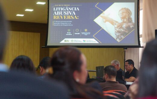 Seminário no Amazonas debate uso estratégico de processos por grandes litigantes