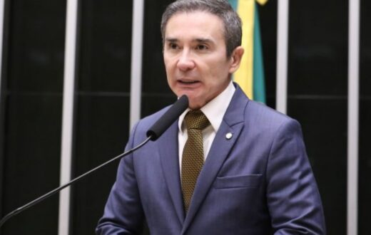 Projeto na Câmara propõe carta de direitos financeiros para pessoas idosas