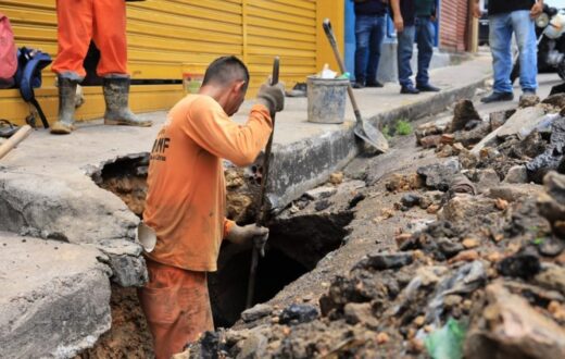 Seminf inicia recuperação de drenagem após identificar tubulação comprometida na Compensa