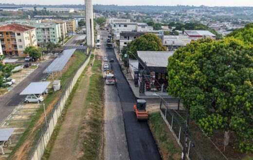 “A gente estava precisando”: morador comenta recapeamento de rua no Parque Rio Solimões