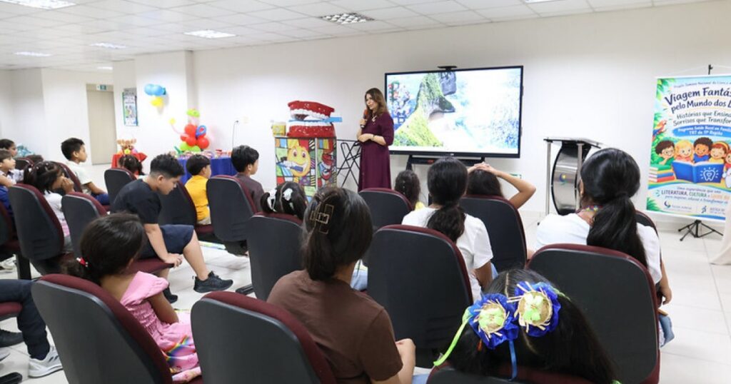 Crianças participam de atividades de leitura e saúde bucal no Fórum Trabalhista de Manaus