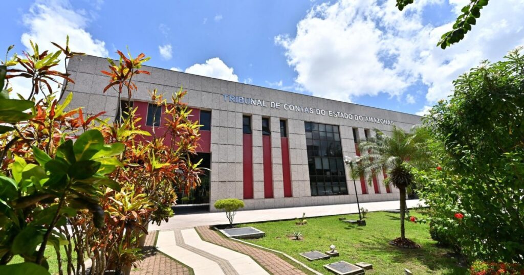 Dossiê Amazônia concentra 82 artigos no concurso científico do TCE-AM