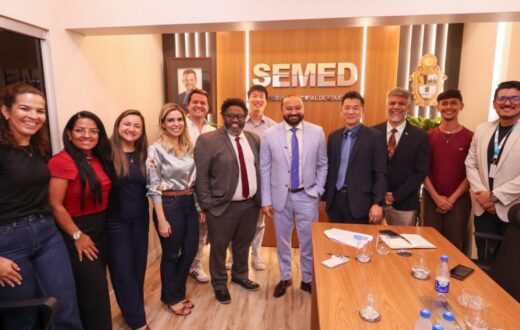 Parceria com centro de São Paulo sustenta aulas de coreano na rede municipal de Manaus