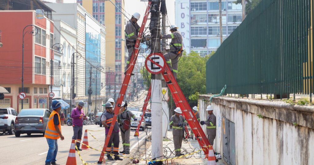 Ordenamento iniciado em 2025 chega ao entorno da igreja da Matriz, em Manaus