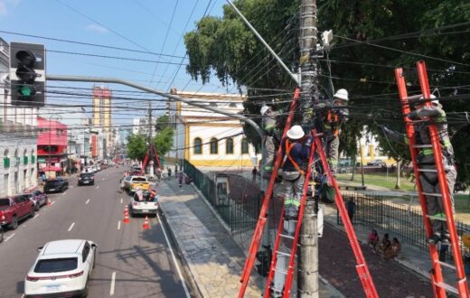 Em Manaus, ordenamento de cabos combina inventário, reorganização e controle de resíduos