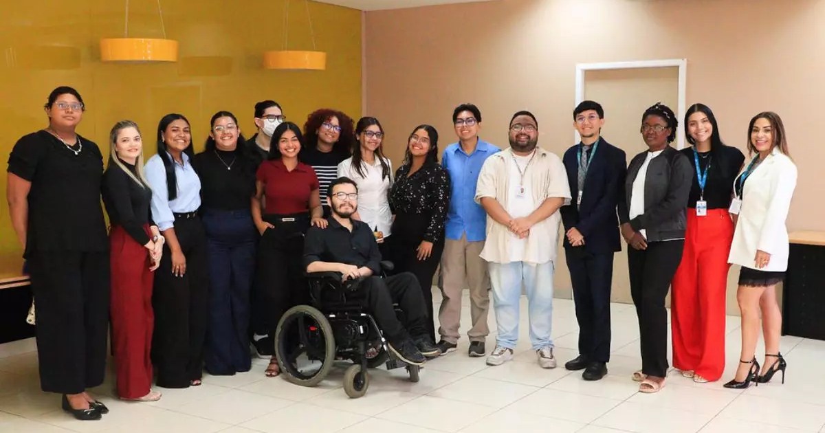 Entre vivências pessoais e participação social, estudantes conhecem comunicação da CMM
