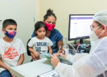 Consulta de rotina reúne exigências de saúde para beneficiários do Bolsa Família em Manaus