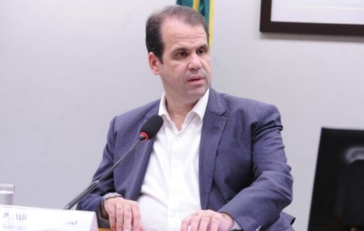 Projeto em análise na Câmara prevê identificação acessível de cores em etiquetas